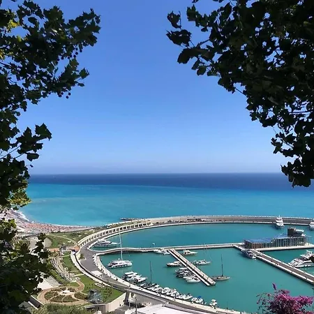 B&B Torre Porta Marina
