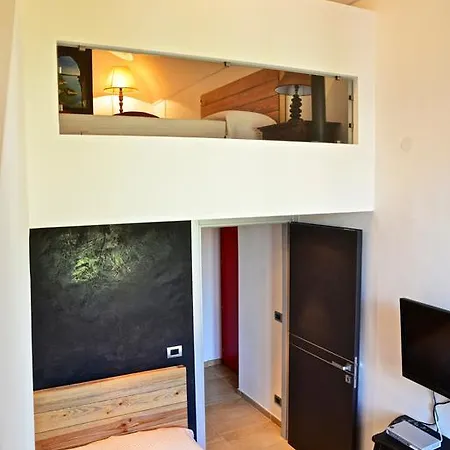 B&B Torre Porta Marina Bed & Breakfast