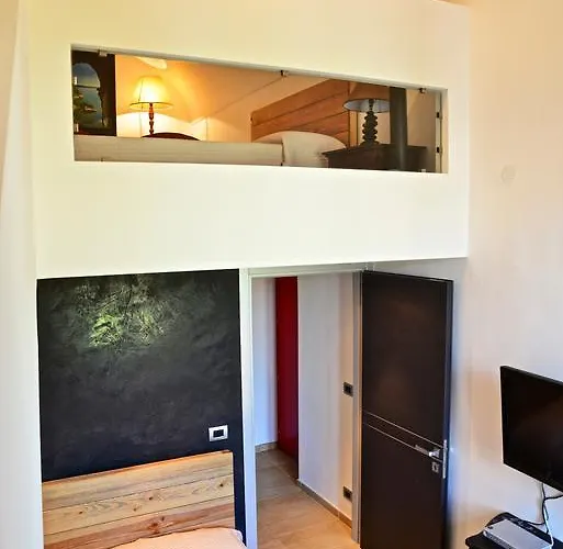 Torre Porta Marina Bed and Breakfast