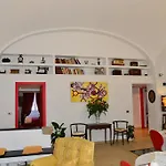 Torre Porta Marina Bed and Breakfast Βεντιμίλια