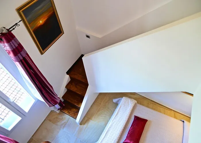 Torre Porta Marina 4* فنتيميليا