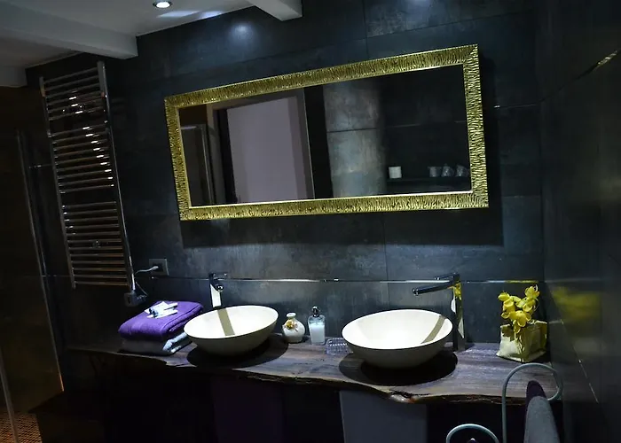 Bed & Breakfast Torre Porta Marina 4*